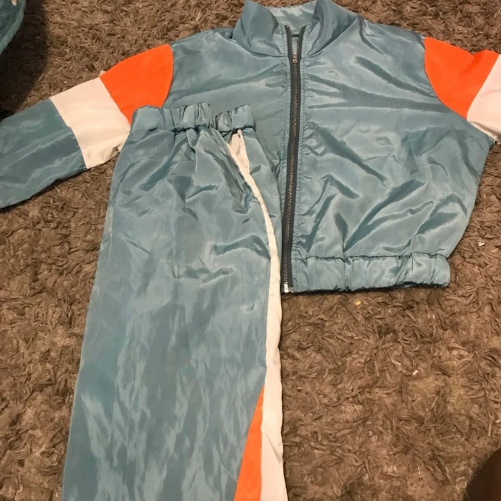 Crop top Fashion nova sweat suit
